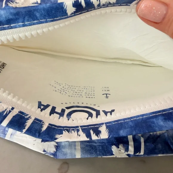 🌴 ALOHA Collection Palm Print Tote + 3-Pouch Set 🌴 - Picture 2 of 7